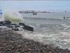 Oleaje anómalo obliga al cierre temporal de puertos en Piura