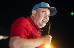 Rafael López Aliaga formalizó su desistimiento irrevocable al Senado