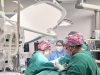 Compleja intervención logró extirpar tumor maligno de tiroides