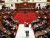 Congreso promulga ley que impide a inhabilitados dirigir colegios profesionales