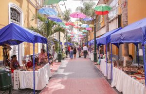 Feria reúne a productores locales por el Día del Padre