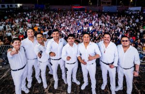 Armonía 10 revive un clásico y estrena hoy “Mariposita” con la voz de Charly Carmona