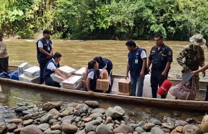 ONPE enfrenta retrasos por lluvias en traslado de actas electorales