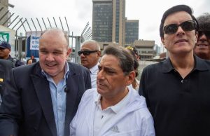 Carlos Álvarez se integra a equipo de seguridad de Renovación Popular
