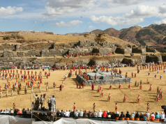 El papa León XIV oficiaría una misa en la explanada de Sacsayhuamán