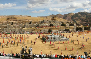 El papa León XIV oficiaría una misa en la explanada de Sacsayhuamán