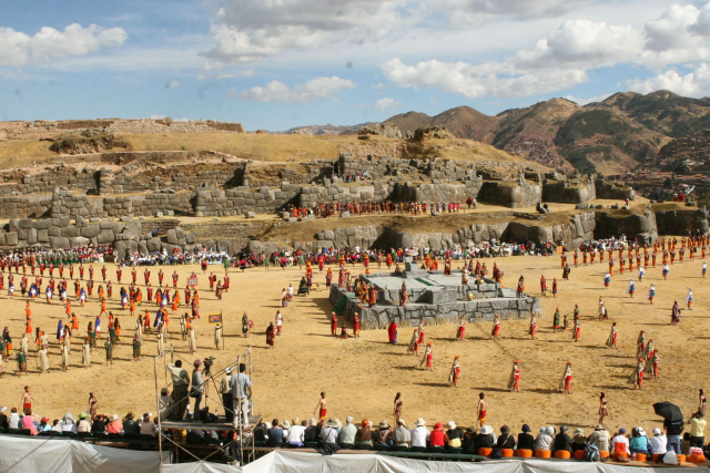 Explanada de Sacsayhuamán