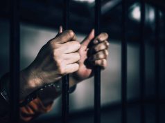 Condenan a 10 años de prisión a implicados en extorsión
