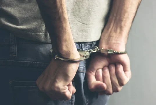 Tres presuntos implicados en robo agravado cumplirán prisión preventiva