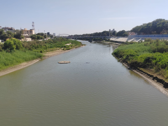 Río Piura colmatado