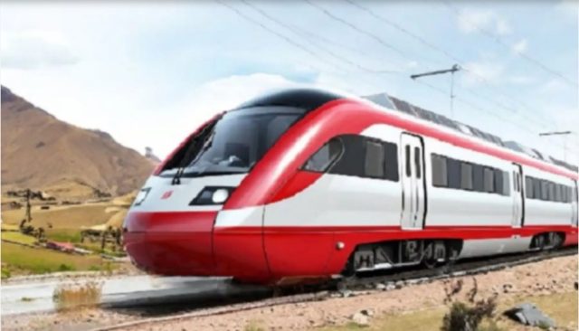 Tren foto Andina