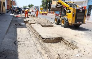 Gobierno adeuda S/115 millones y pone en riesgo obras municipales de Piura